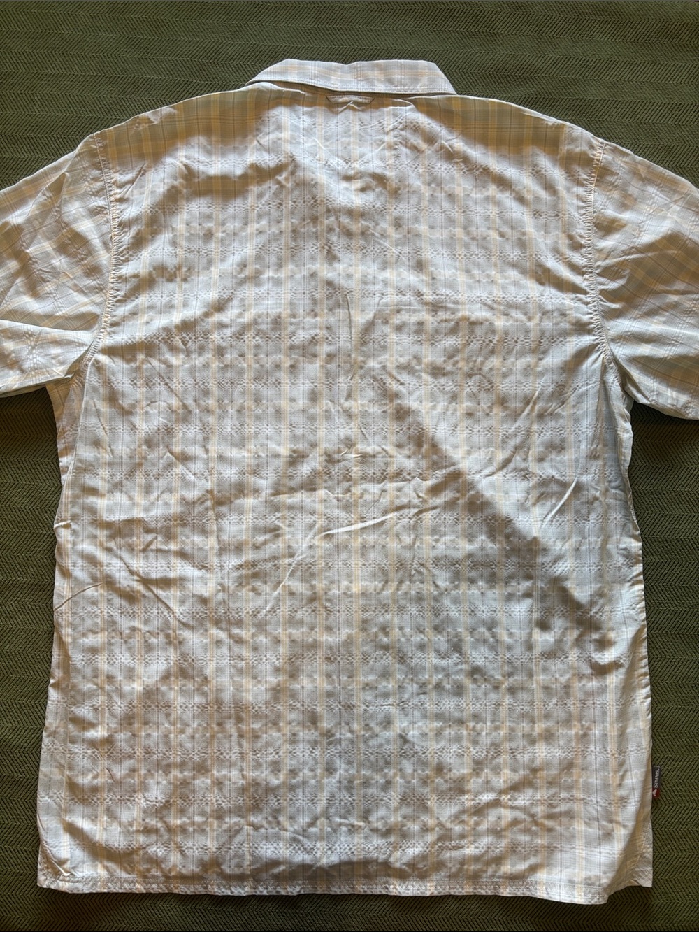 Simms Performance Fishing Shirt. - Picture 7 of 7
